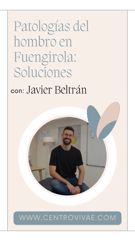Patologías del hombro en Fuengirola: Diagnóstico y fisioterapia avanzada 2 Fisioterapeuta realizando valoración de patologías del hombro en Fuengirola en Centro Vivae.